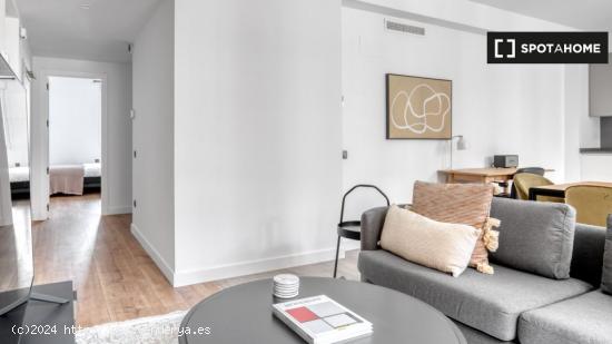 Piso de 3 dormitorios en alquiler en Guindalera, Madrid MAD-25 - MADRID