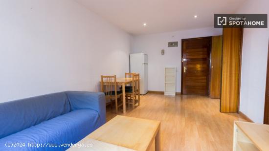 Elegante apartamento de 1 dormitorio con aire acondicionado en Salamanca - MADRID