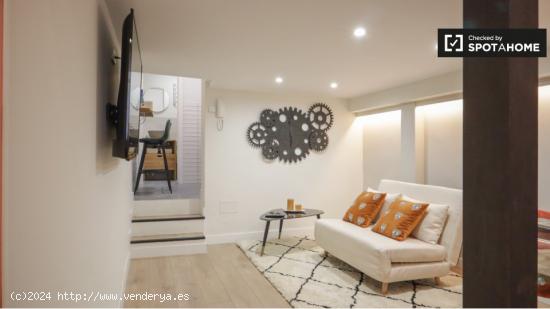 Apartamento de 1 dormitorio en alquiler en Centro - MADRID