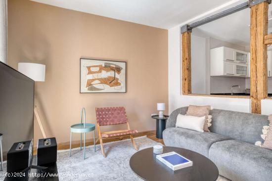 Apartamento de 2 dormitorios en alquiler en Universidad MAD-40 - MADRID
