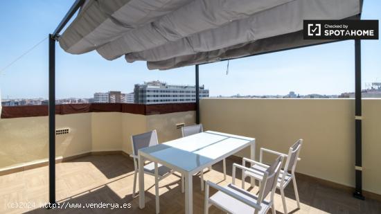 Apartamento de 2 dormitorios en alquiler en Valencia - VALENCIA