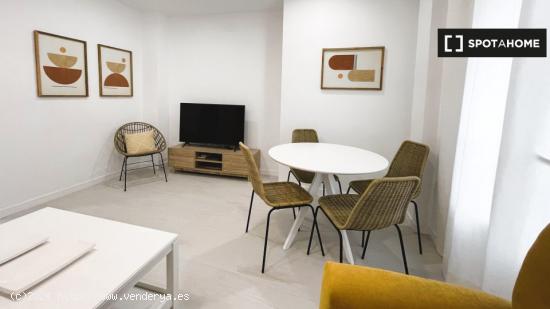 Apartamento de 2 dormitorios en alquiler en Puerto De Santa Maria - CADIZ