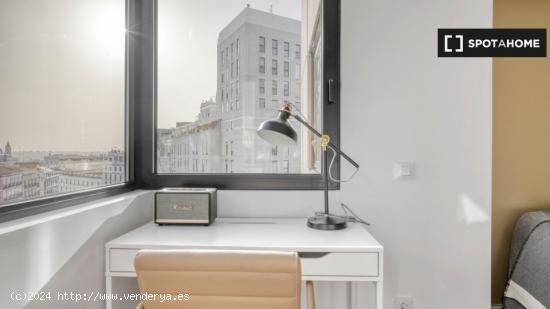 Apartamento de 2 dormitorios en alquiler en Madrid - MADRID