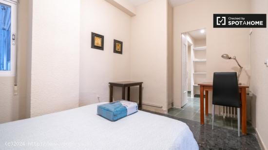 Piso de 5 habitaciones en Sant Francesc - VALENCIA