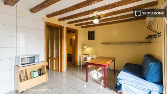 Apartamento entero de 3 habitaciones en Barcelona. - BARCELONA