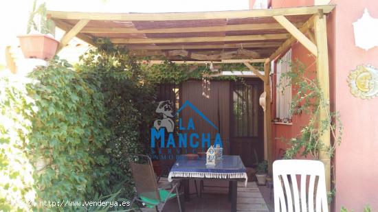 REF: C340 INMOBILIARIA LA MANCHA VENDE CHALET ADOSADO EN LA FELIPA - ALBACETE