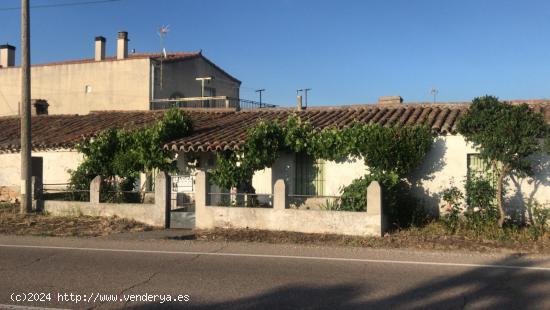 CASA DE PUEBLO  A  30 KM DE SALAMANCA - SALAMANCA