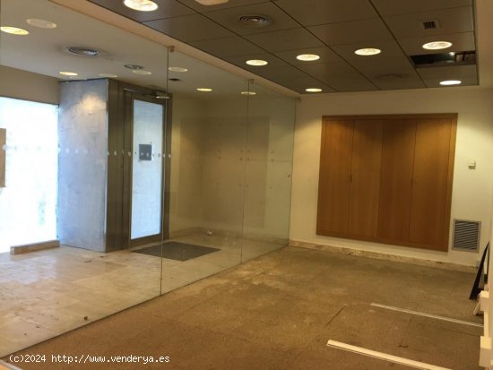 Local comercial en alquiler  en Barcelona - Barcelona