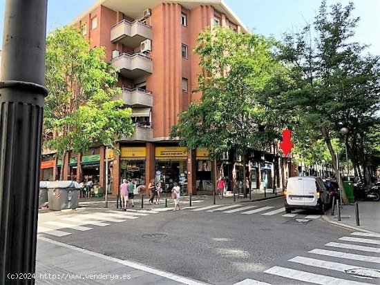 Local comercial en alquiler  en Hospitalet de Llobregat, l - Barcelona