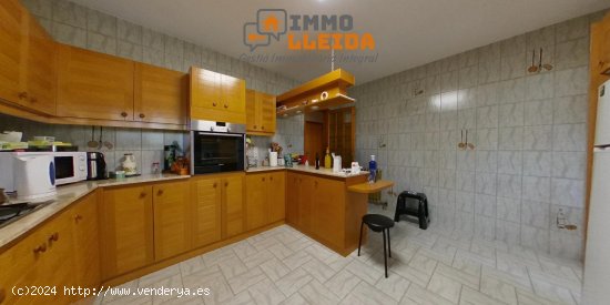 Unifamiliar aislada en venta  en Borges Blanques, Les - Lleida