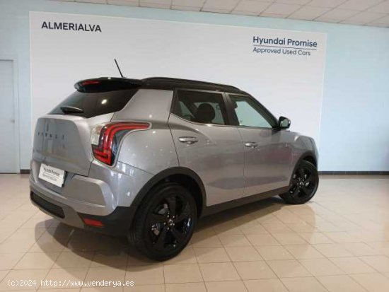 SsangYong Tivoli ( G15 Limited 4x2 Aut. )  - Huercal de Almería