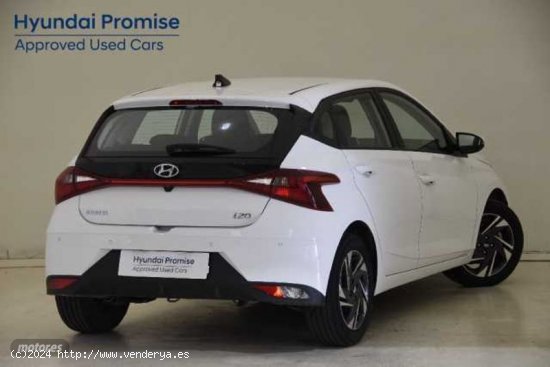 Hyundai i20 1.0 TGDI Klass 100 de 2023 con 11.386 Km por 18.290 EUR. en Murcia