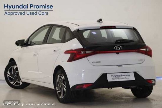 Hyundai i20 1.0 TGDI Klass 100 de 2023 con 12.174 Km por 18.290 EUR. en Murcia