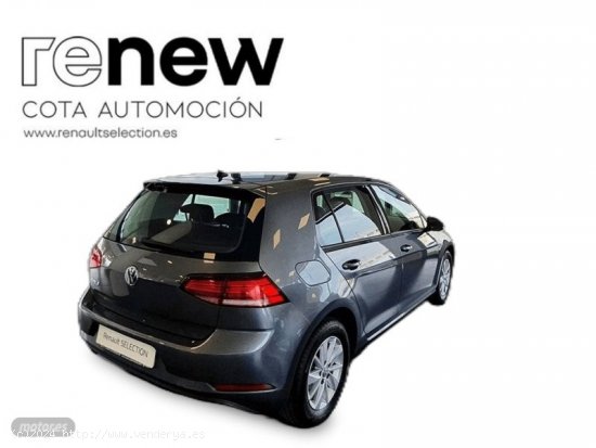 Volkswagen Golf BUSINESS NAVI 1.6 TDI 115 CV de 2017 con 103.000 Km por 16.500 EUR. en Madrid