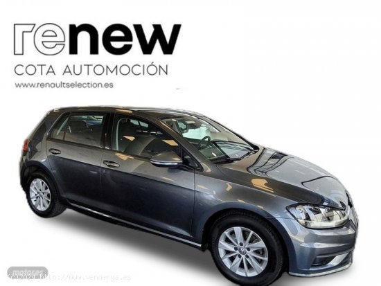 Volkswagen Golf BUSINESS NAVI 1.6 TDI 115 CV de 2017 con 103.000 Km por 16.500 EUR. en Madrid