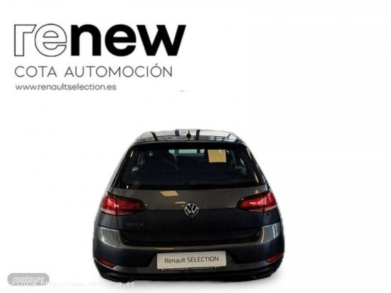 Volkswagen Golf BUSINESS NAVI 1.6 TDI 115 CV de 2017 con 103.000 Km por 16.500 EUR. en Madrid