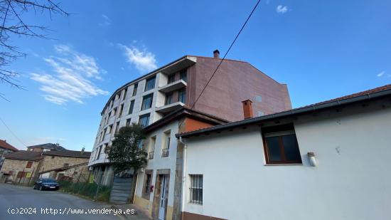 EDIFICIO EN CORRALES DE BUELNA - CANTABRIA