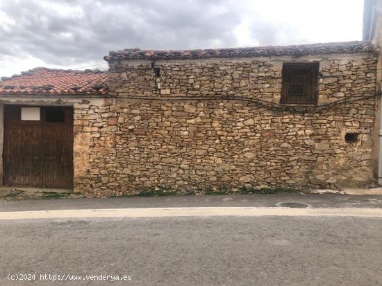 Terreno edificable con construcción en Aldea Collado - VALENCIA