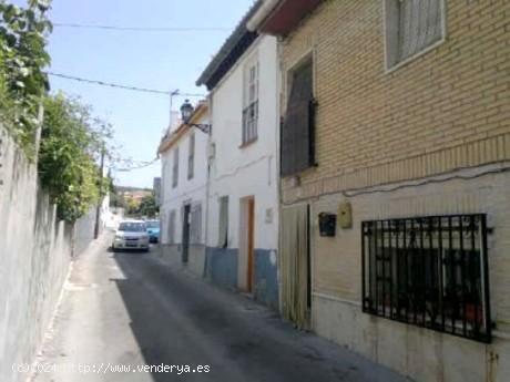  Casa de pueblo, para reformar, situada en el centro de Cájar. - GRANADA 