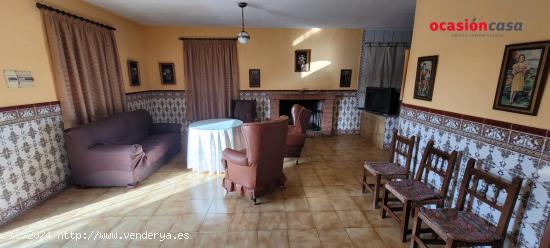 SE VENDE CHALET EN POZOBLANCO - CORDOBA