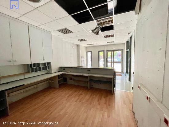 Local comercial en Avda Santa Ana / 550€ - NAVARRA