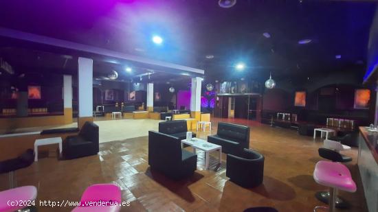 SE ALQUILA DISCOTECA EN PILAR DE LA HORADADA, JUNTO CAMPO DE GOLF - ALICANTE