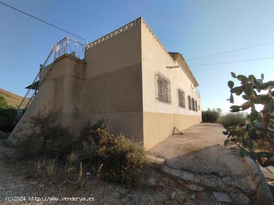 Chalet con terreno en Lorca - Zona Purias - MURCIA