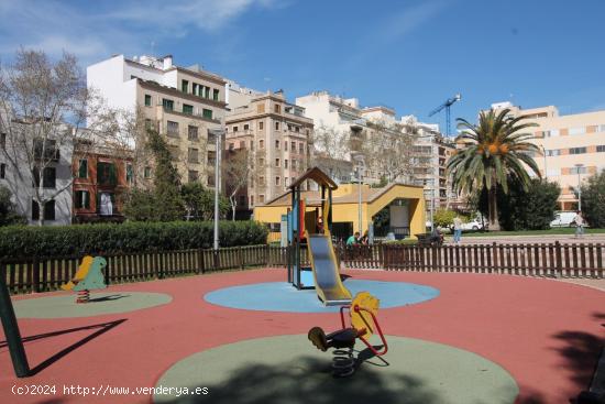 PISO EN VENTA EN PLAZA PATINES - BALEARES