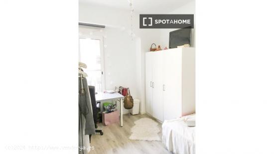 Habitación en piso compartido en valència - VALENCIA