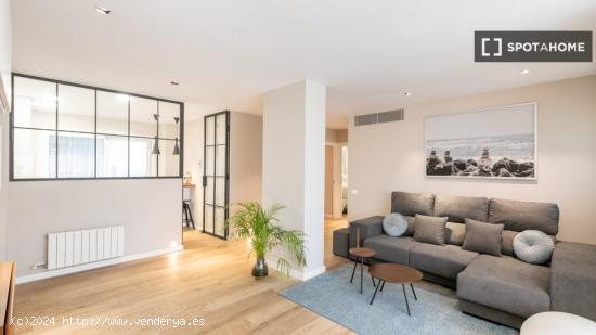 Moderno apartamento amueblado en la calle Dr. Fleming - BARCELONA