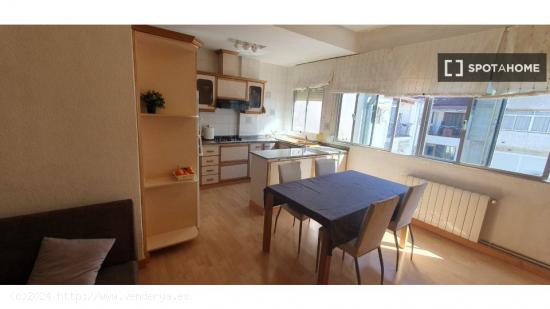 Apartamento entero de 1 dormitorio en València - VALENCIA