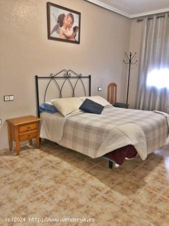 Estupenda vivienda a la venta en el Raiguero de Beniel, zona muy tranquila, rodeada de servicios ¡