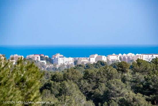 Impresionante villa moderna en una ubicación privilegiada con vistas al mar en Urb Tosalet (Jávea)