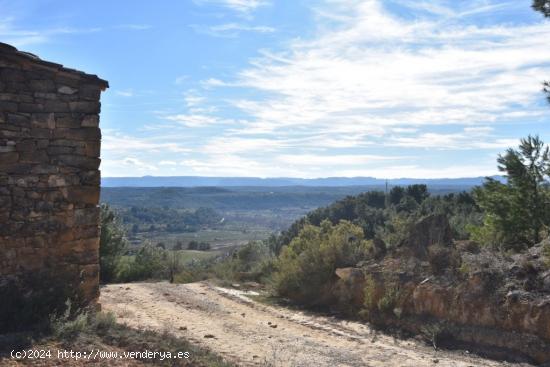 Se Vende en Mazaleon - TERUEL