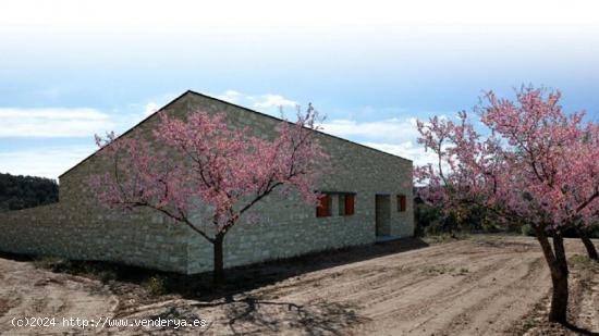 Se Vende en Valdeltormo - TERUEL