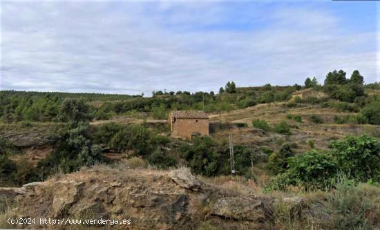  Se Vende en Valjunquera - TERUEL 