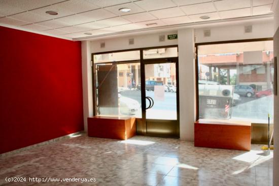 Local comercial con 170 m2 en avenida Beniarda, Benidorm. - ALICANTE