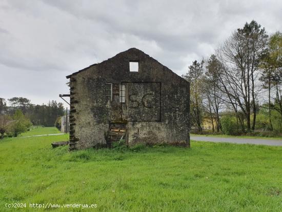 CASA DE PIEDRA PARA REFORMAR EN XESTOSO, MONFERO - A CORUÑA