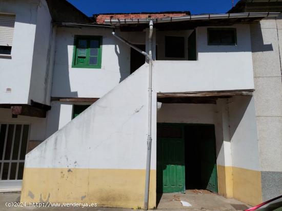 SE VENDE CASA PARA REFORMAR EN CACABELOS - LEON