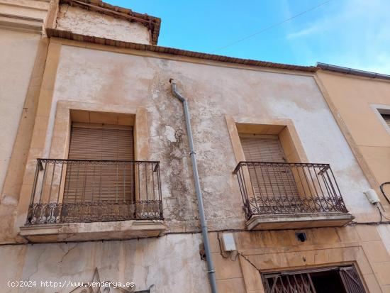 Casa cerca del Ayuntamiento para reformar o como solar para construir. - ALICANTE