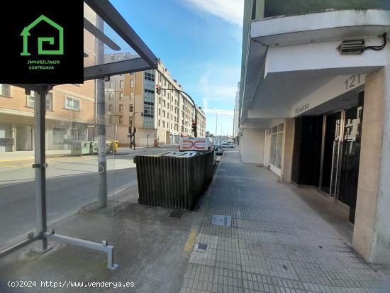 LOCAL COMERCIAL JUNTO A LA PLAYA - PONTEVEDRA