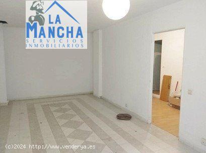 INMOBILIARIA LA MANCHA VENDE LOCAL COMERCIAL BARRIO PAJARITA - ALBACETE