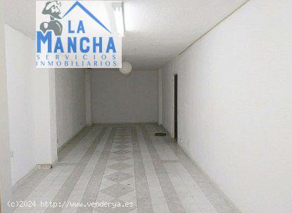 INMOBILIARIA LA MANCHA VENDE LOCAL COMERCIAL BARRIO PAJARITA - ALBACETE