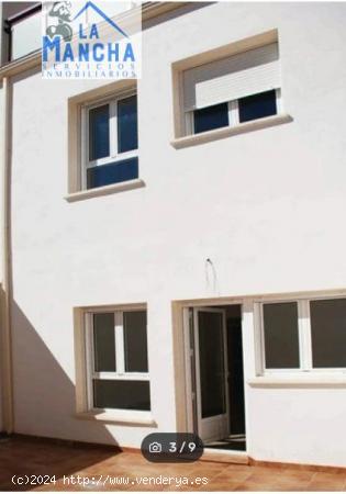 REF: C026 INMOBILIARIA LA MANCHA VENDE ADOSADO DE LUJO EN LA GINETA - ALBACETE