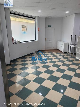  REF: C042 INMOBILIARIA LA MANCHA VENDE LOCAL COMERCIAL EN PARQUE LINEAL EN EXCLUSIVA - ALBACETE 