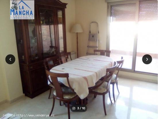 REF: C044 INMOBILIARIA LA MANCHA VENDE PISO ZONA CARREFOUR - ALBACETE