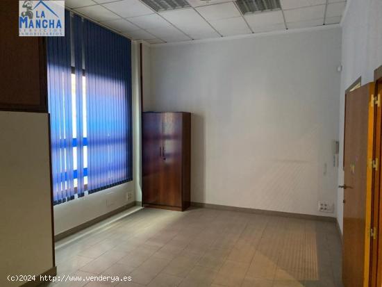 INMOBILIARIA LA MANCHA VENDE LOCAL COMERCIAL EN ZONA GUARDIA CIVIL - ALBACETE