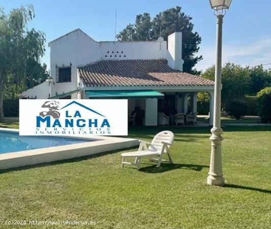 INMOBILIARIA LA MANCHA VENDE CHALET EN AGUA SOL - ALBACETE