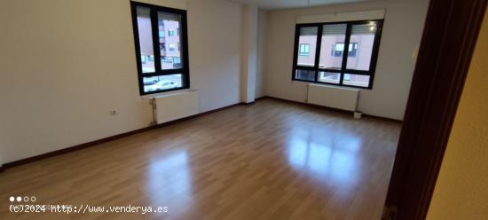 DISPONIBLE A LA VENTA PISO EN PALENCIA - PALENCIA