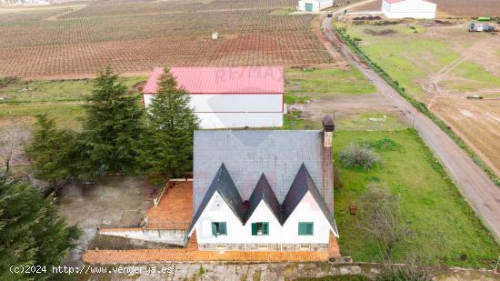 Chalet independiente en Serrada - VALLADOLID